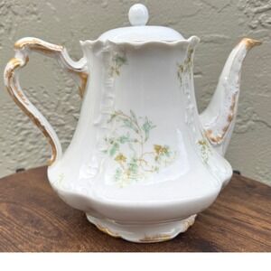 Haviland Vintage Antique Limoges France Porcelain Teapot Gold Trim Floral